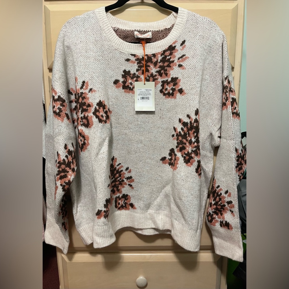 Target brand Knox Rose pink sweater in a size 1X